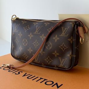 Louis Vuitton Pochette